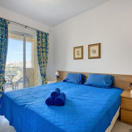 شقة 2br Floor Views